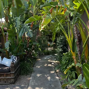 https://talavera.palm-springs-ca-hotels.com